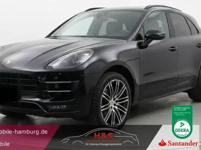 Gebraucht Porsche Macan Turbo 400 PS (294 kW) 2017 Tiefschwarz SUV