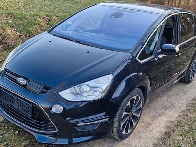 Gebraucht Ford S-MAX Titanium 239 PS (175 kW) 2011 Schwarz Van / Kleinbus