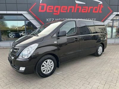 Gebraucht Hyundai H-1 170 PS (125 kW) 2017 Braun Van / Kleinbus