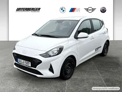 Gebraucht Hyundai i10 Trend 63 PS (46 kW) 2025 Atlas white / sol Kleinwagen