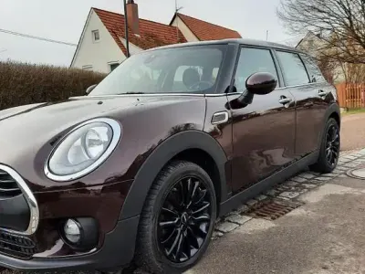 Used Mini Cooper Clubman 102 HP (75 kW) 2018 Red Estate