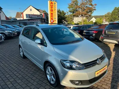 Gebraucht VW Golf Plus Cross Team 122 PS (89 kW) 2011 Gold Limousine