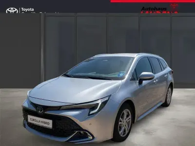 Gebraucht Toyota Corolla Team 140 PS (102 kW) 2024 Grau Kombi