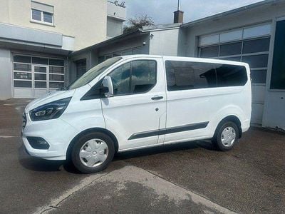 Frozen white Gebraucht 2021 Ford Transit Custom Kombi | 20.990 €