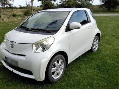 Toyota iQ