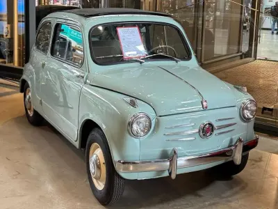 Gebraucht Fiat 600 23 PS (16 kW) 1957 Hellblau Limousine