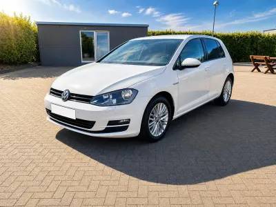 Gebraucht VW Golf VII 105 PS (77 kW) 2014 Weiß Limousine