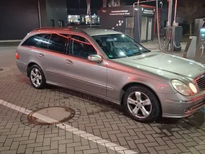 Brugt Mercedes E320 Avantgarde 204 HK (150 kW) 2005 Beige Stationcar