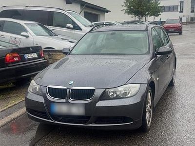 Gebraucht BMW 320 150 PS (110 kW) 2006 Grau Kombi