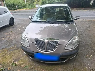 Gebraucht Lancia Ypsilon 60 PS (44 kW) 2006 Grau Kleinwagen