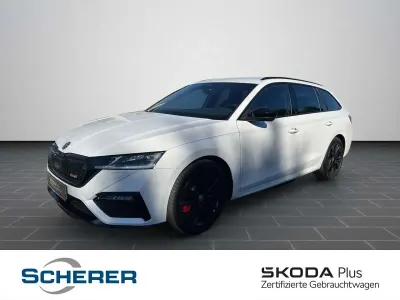 Gebraucht Skoda Octavia RS 245 PS (180 kW) 2024 Candyweiß Kombi
