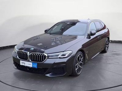 Second-hand BMW 530 Sport Line 286 CP (210 kW) 2024 Gri Break