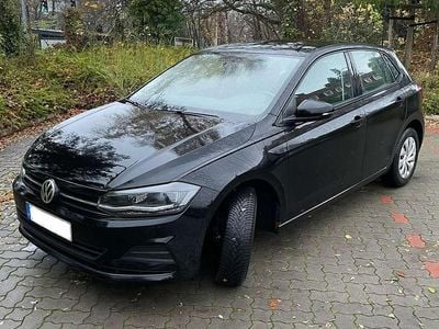 Schwarz Gebraucht 2018 VW Polo Comfortline Limousine | 10.200 € (Fairer Preis)