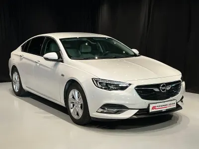 Gebraucht Opel Insignia Innovation 170 PS (125 kW) 2017 Weiß Limousine