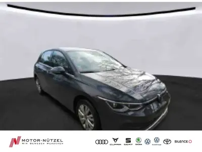 Gebraucht VW Golf VIII Style 204 PS (150 kW) 2022 Grau Limousine