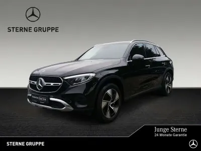 Gebraucht Mercedes GLC300 Avantgarde 204 PS (150 kW) 2023 Unilack schwarz SUV