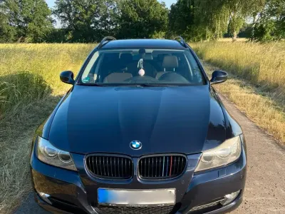 Gebraucht BMW 318 143 PS (105 kW) 2008 Blau Kombi