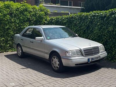 Mercedes C280