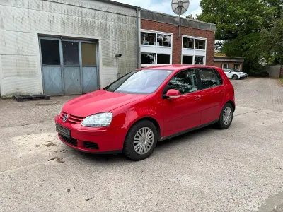 Gebraucht VW Golf IV 102 PS (75 kW) 2005 Rot Limousine
