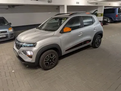 Gebraucht Dacia Spring Comfort Plus 33 kW (45 PS) 2021 Silber Kleinwagen
