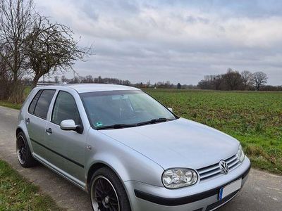Gebraucht VW Golf IV 101 PS (74 kW) 2002 Silber Limousine