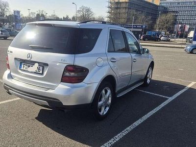 Gebraucht Mercedes ML320 224 PS (164 kW) 2006 SUV