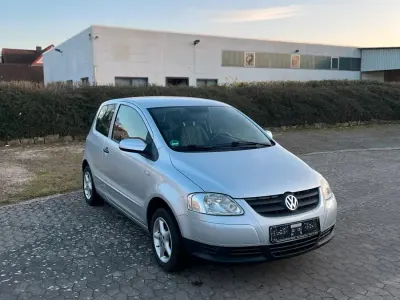 Gebraucht VW Fox 75 PS (55 kW) 2009 Silber Kleinwagen