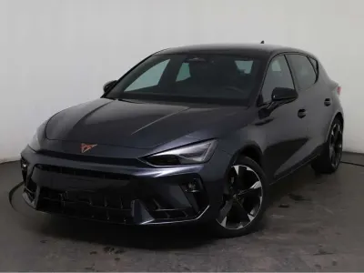 Neu Cupra Leon 150 PS (110 kW) 2026 Grau Limousine