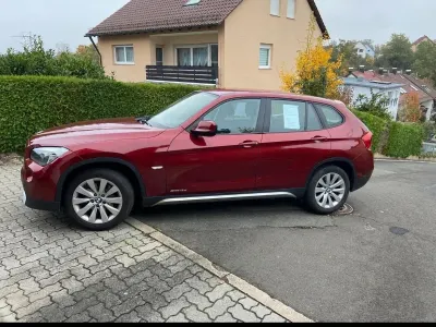 Gebraucht BMW X1 143 PS (105 kW) 2009 Rot SUV