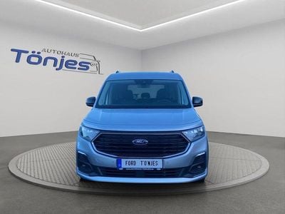 Gebraucht Ford Tourneo Connect Titanium 122 PS (89 kW) 2022 Silber Van / Kleinbus