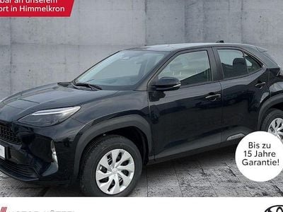 Neu Toyota Yaris Cross Business Edition 116 PS (85 kW) 2025 Schwarz SUV