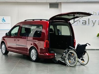 Używany VW Caddy Maxi 150 KM (110 kW) 2016 Czerwony Minivan