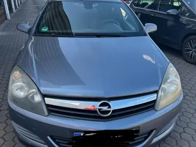 Gebraucht Opel Astra GTC 140 PS (102 kW) 2006 Grau Coupé