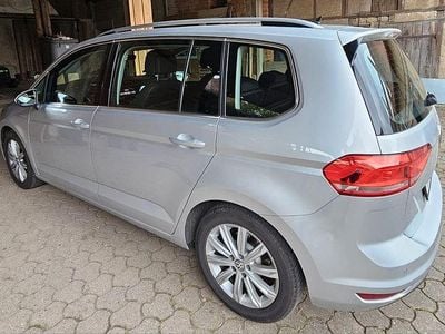 Gebraucht VW Touran Highline 190 PS (139 kW) 2018 Silber Van / Kleinbus