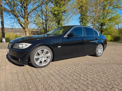 Käytetty BMW 330