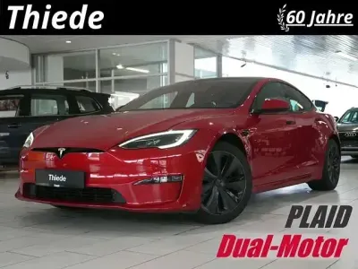 Usata Tesla Model S Plaid 759 kW (1033 CV) 2022 Rosso Utilitaria