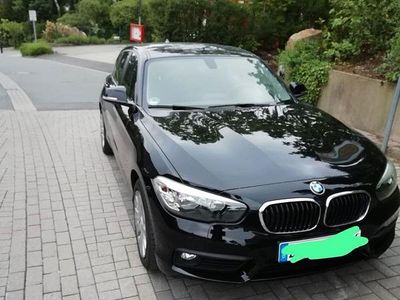 Gebraucht BMW 116 Advantage 109 PS (80 kW) 2016 Schwarz Kleinwagen
