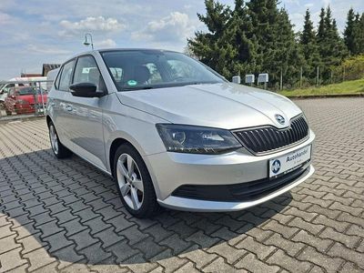 Gebraucht Skoda Fabia Active 75 PS (55 kW) 2015 Silber Limousine