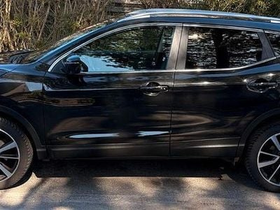 Second-hand Nissan Qashqai 360º 163 CP (119 kW) 2016 Negru SUV