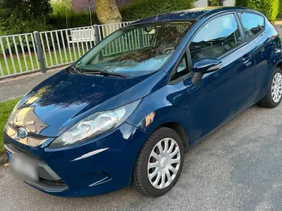 Gebraucht Ford Fiesta 60 PS (44 kW) 2009 Blau Kleinwagen