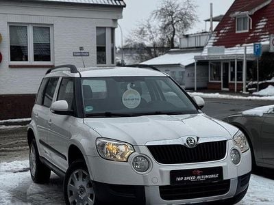 Weiß Gebraucht 2010 Skoda Yeti Plus Edition SUV | 5.290 € (Fairer Preis)