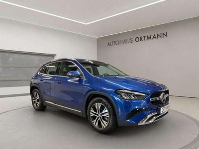 Gebraucht Mercedes GLA200 Progressive 163 PS (119 kW) 2024 Spektralblau SUV