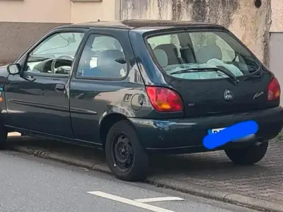 Gebraucht Ford Fiesta 60 PS (44 kW) 1995 Grün Kleinwagen