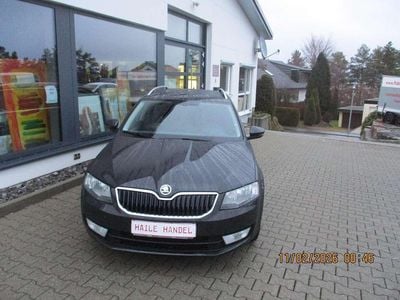 Gebraucht Skoda Octavia Ambition 150 PS (110 kW) 2016 Schwarzmagic perleffekt Kleinwagen