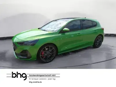 Gebraucht Ford Focus ST 280 PS (205 kW) 2023 Grün Limousine
