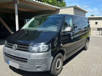 Gebraucht VW T5 102 PS (75 kW) 2012 Schwarz Van