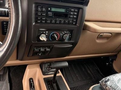 Usado Jeep Wrangler Sahara 177 HP (130 kW) 1999 SUV