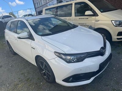 Toyota Auris Touring Sports