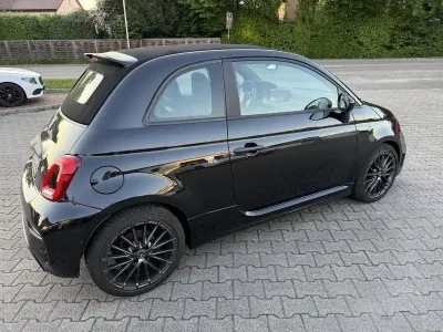 Second-hand Abarth 695C 179 CP (131 kW) 2023 Negru Cabrio