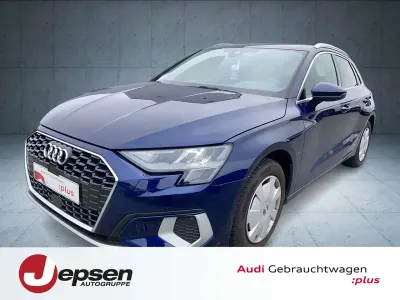 Gebraucht Audi A3 Advanced Plus 110 PS (80 kW) 2023 Navarrablau metallic Limousine